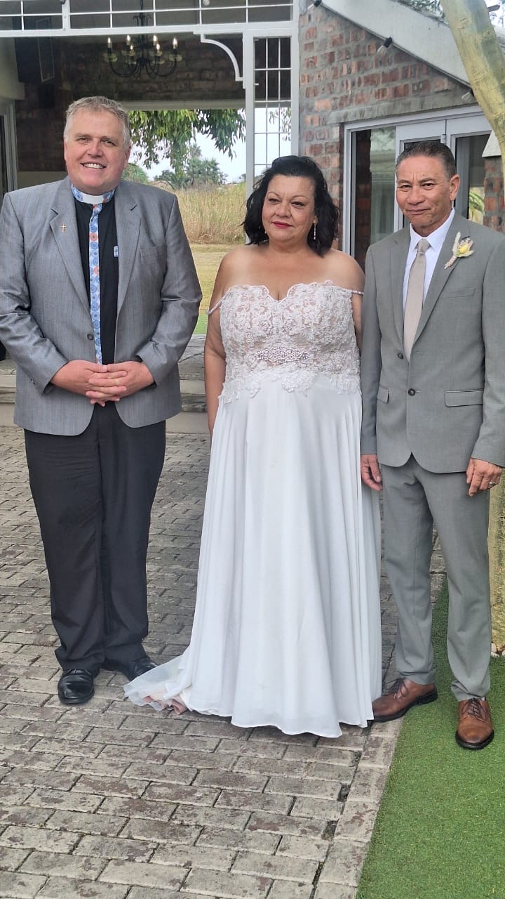 Wedding ceremony by Dr. Gerrit Rademeyer in Stanger (KwaDukuza)
