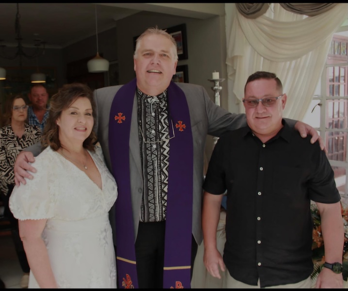 Wedding ceremony by Dr. Gerrit Rademeyer in Stanger (KwaDukuza)
