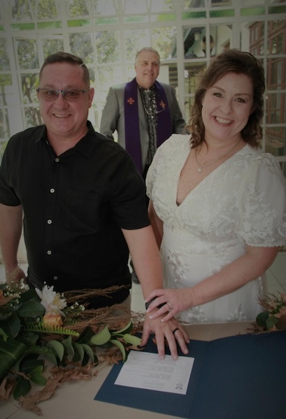 Wedding ceremony by Dr. Gerrit Rademeyer in Stanger (KwaDukuza)